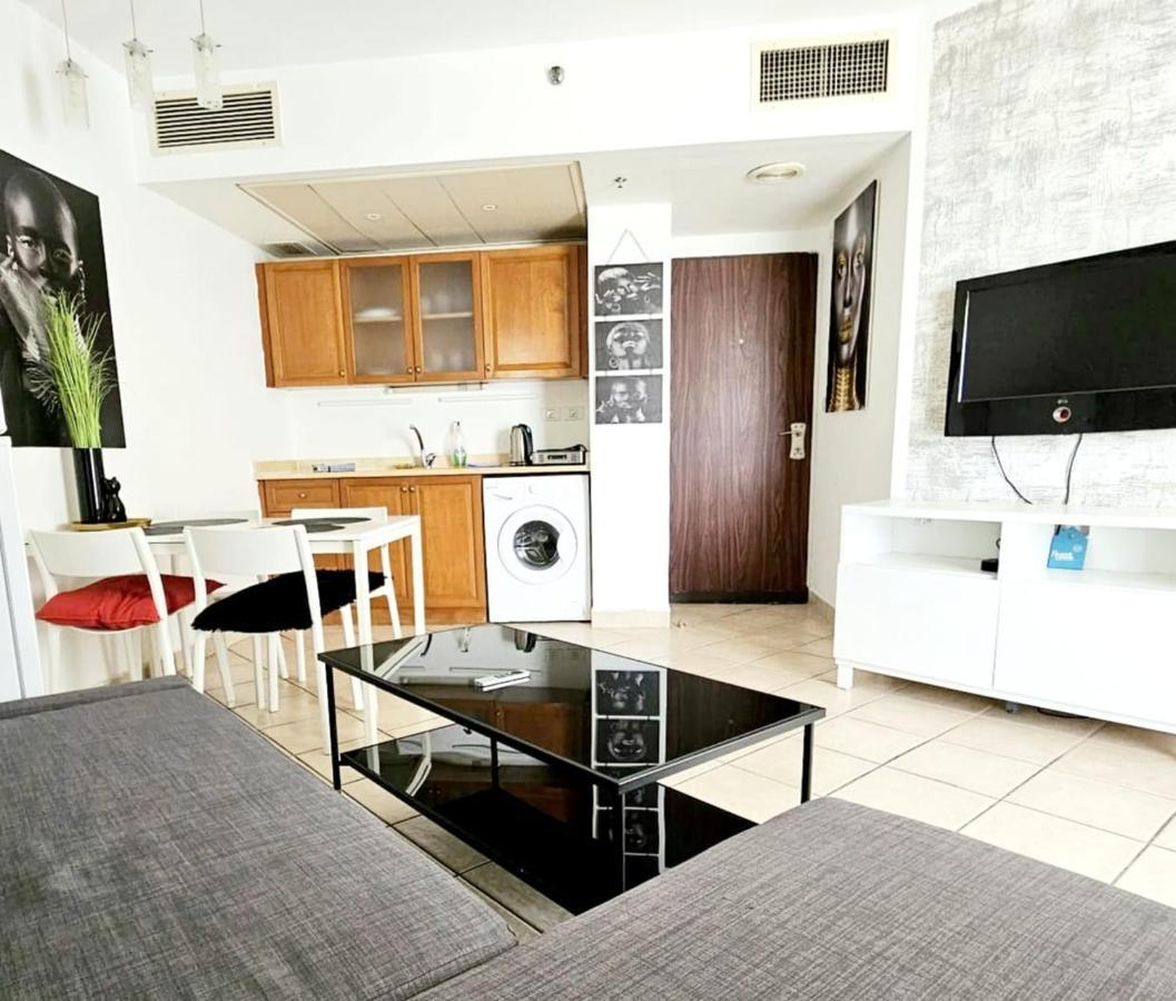Go To Apartments In Leonardo Bat Yam Exterior photo